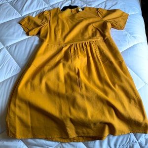 Roolee short-sleeved pocket dress